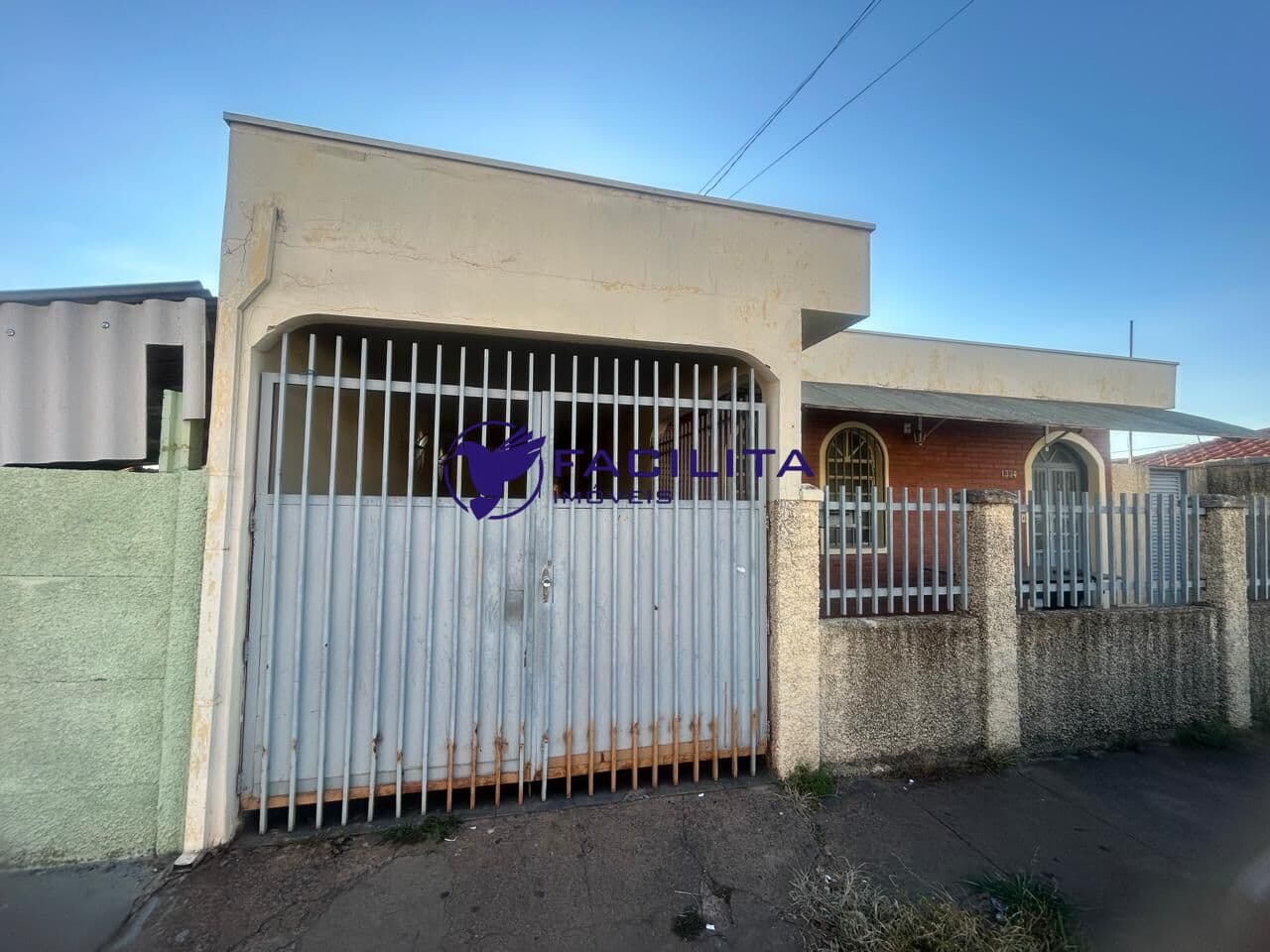 Casa em Passos - Nossa Senhora das Graças