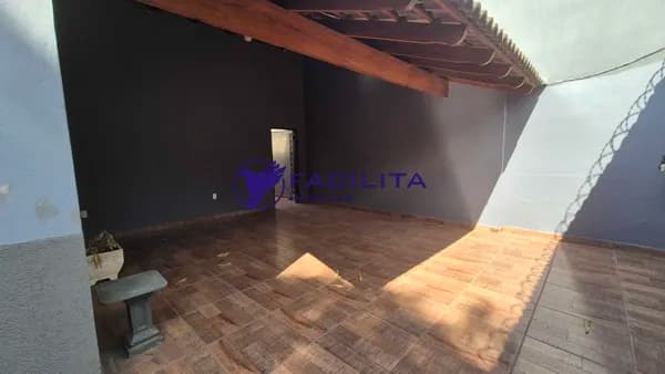 Casa em Passos - Vila Rica