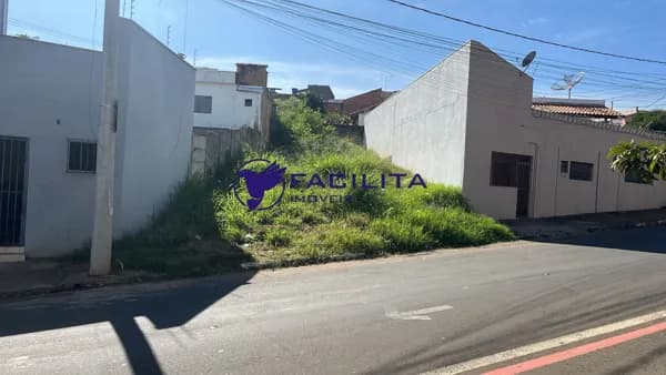Lote/Terreno em Passos - Nossa Senhora das Graças