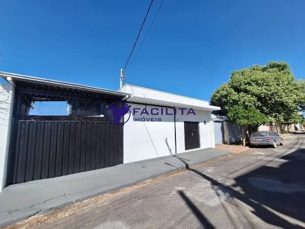 Galpão/Depósito/Armazém em Passos - Vila Rica