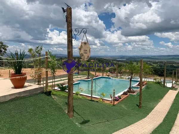 Casa em São João Batista do Glória - Sao Joao Batista Do Gloria