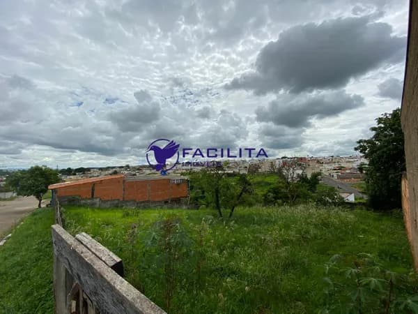 Lote/Terreno em Passos - Jardim Vila Rica