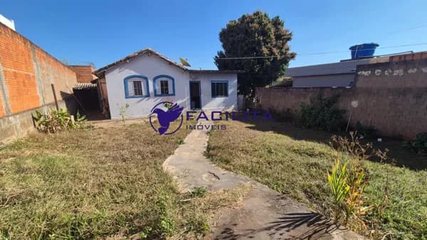Casa em Passos - Cohab