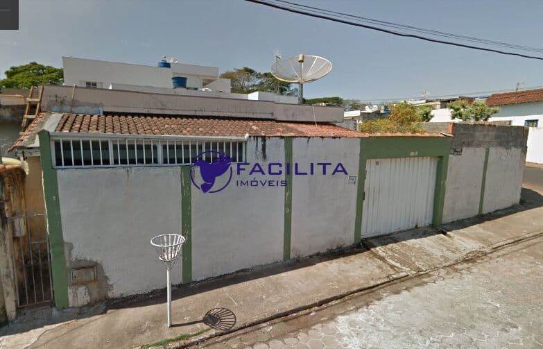 Casa em Passos - Cohab