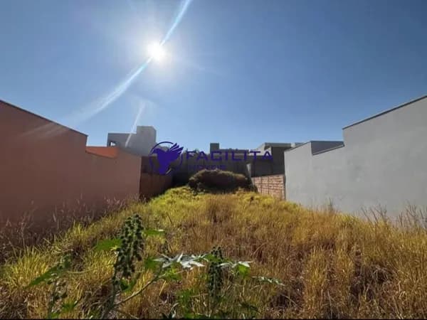 Lote/Terreno em Passos - Jardim Canadá