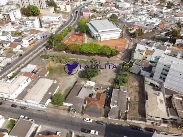 Lote/Terreno em Passos - Centro