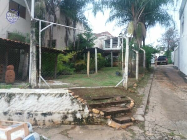 Casa-Alvenaria-para-Venda-em-Centro-Passos-MG