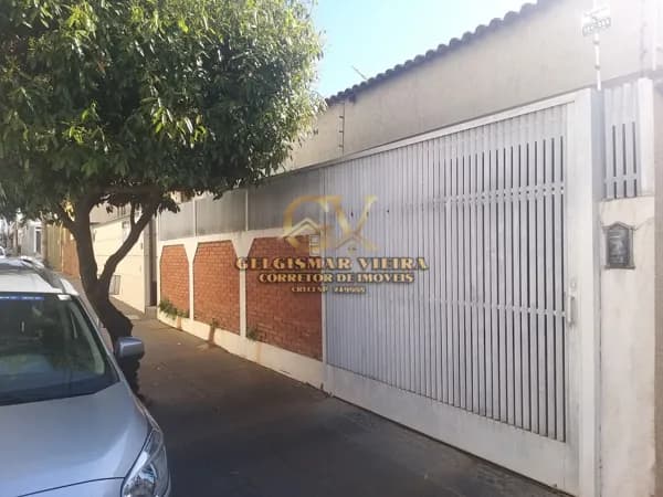 Casa em Bebedouro - Centro