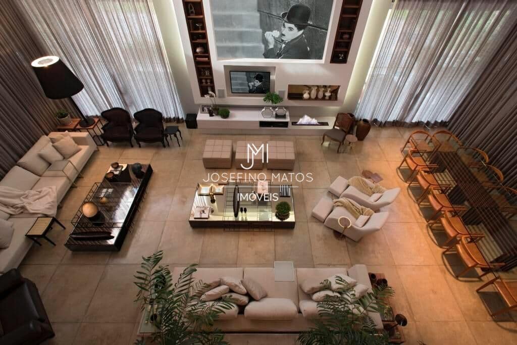 Casa com 5 suítes à venda no Condomínio Vale do Ouro, Ribeirão das Neves/MG -530m²