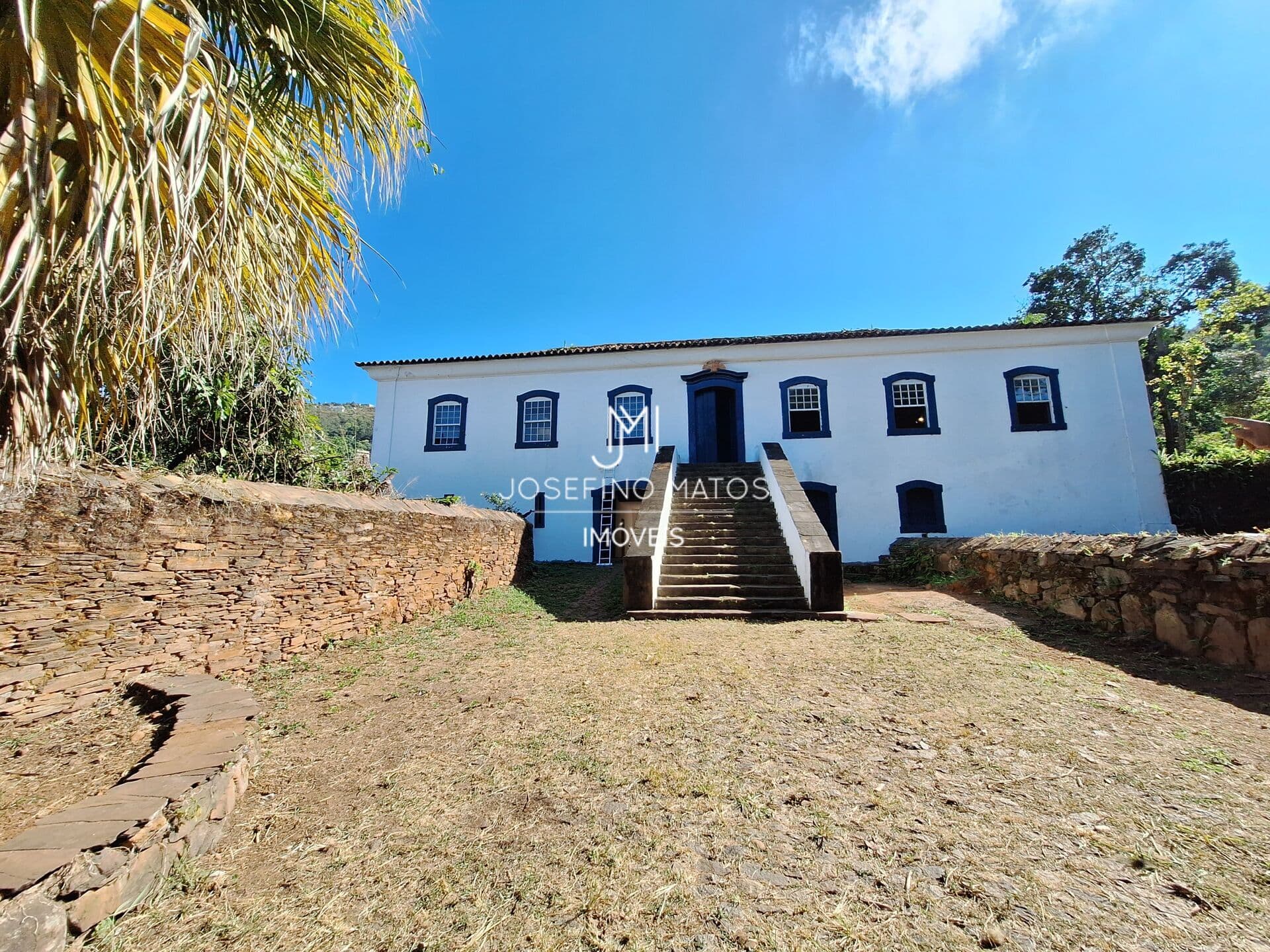 Casarão do Século XVIII à venda em Sabará MG. 850m² por R$ 9.550.000,00