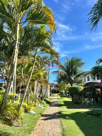 Vilage 2 suítes com dependência completa em Buraquinho