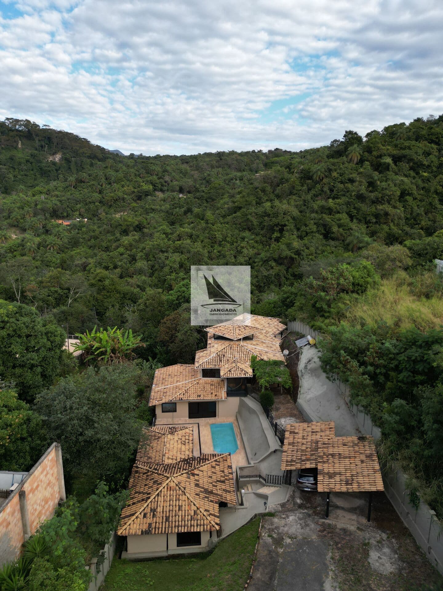 Casa de Condomínio em Sarzedo - Quintas da Lagoa
