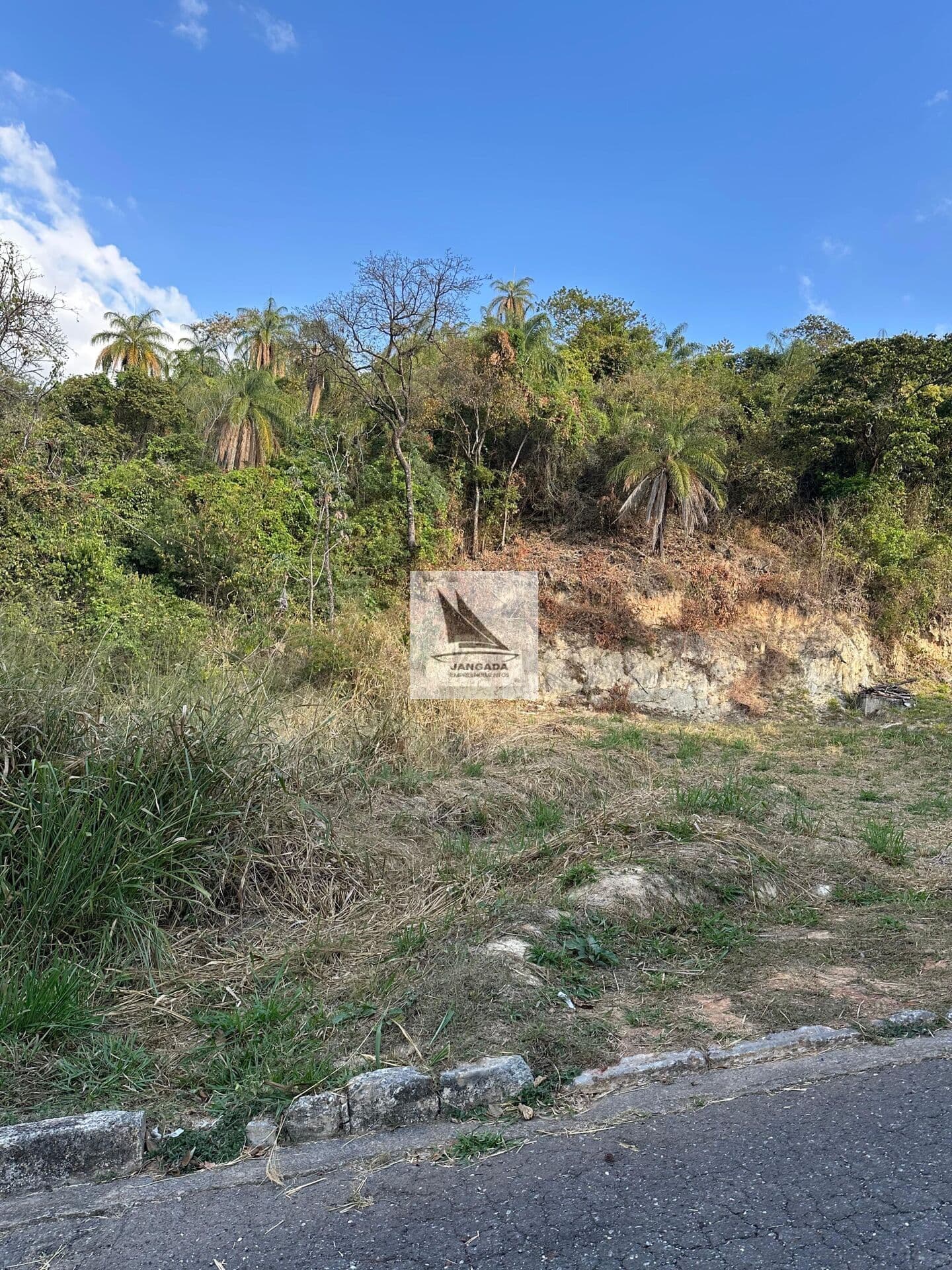 Terreno em Condomínio em Quintas da Lagoa, Sarzedo/MG