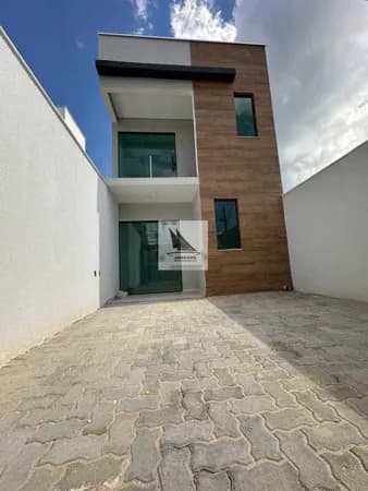 Casa Duplex em Sarzedo Masterville