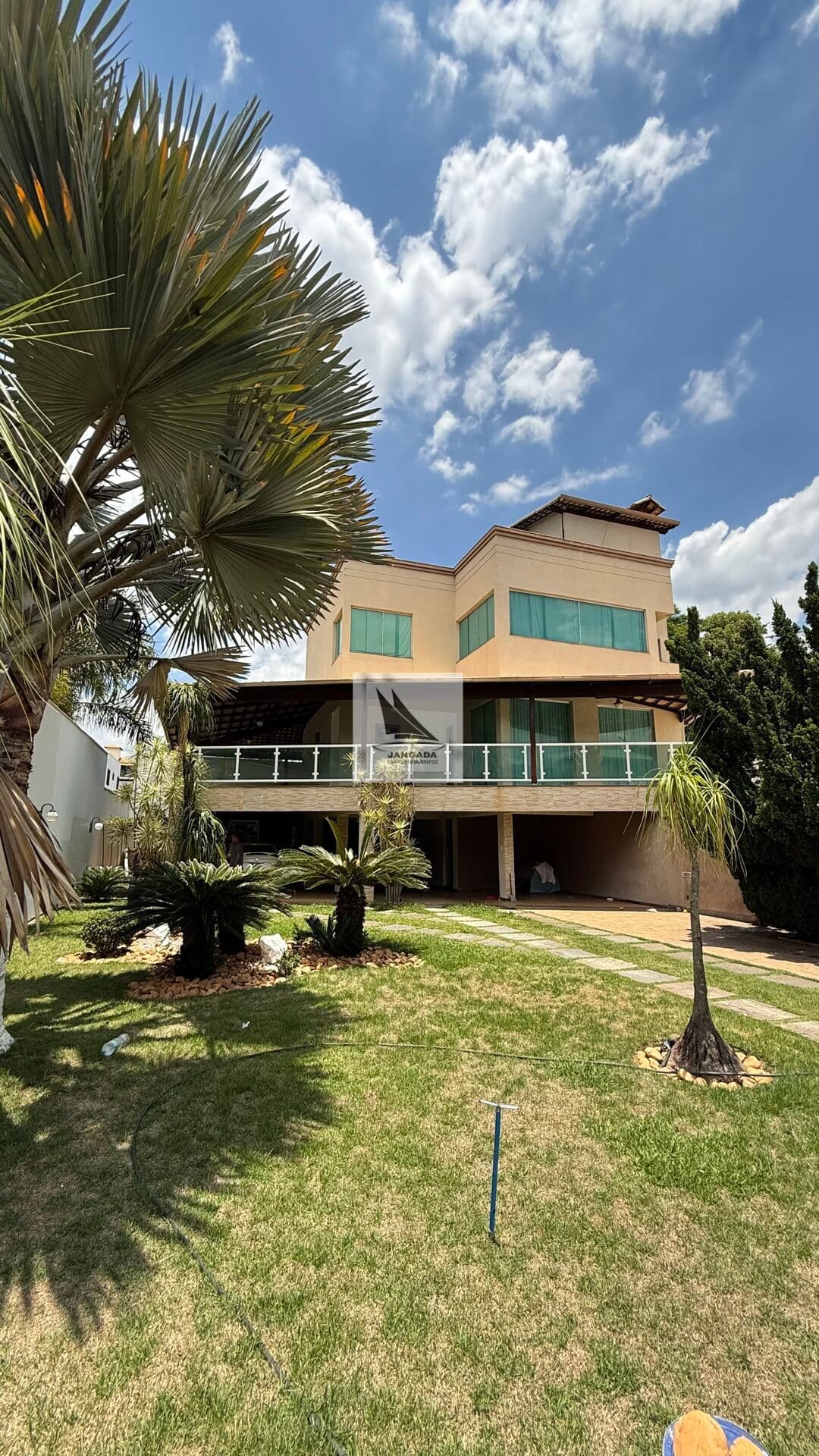 Casa de Condomínio em Sarzedo - Quintas da Lagoa