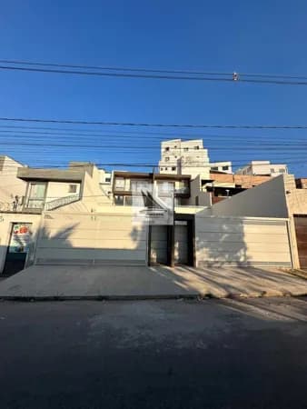 Casa Alto Padrão em Centro, Sarzedo/MG