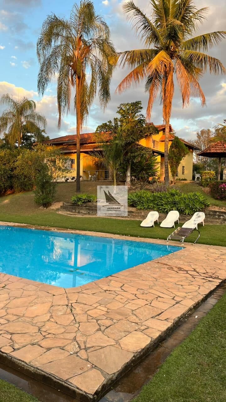 Linda Casa no Condomínio Quintas da Jangada