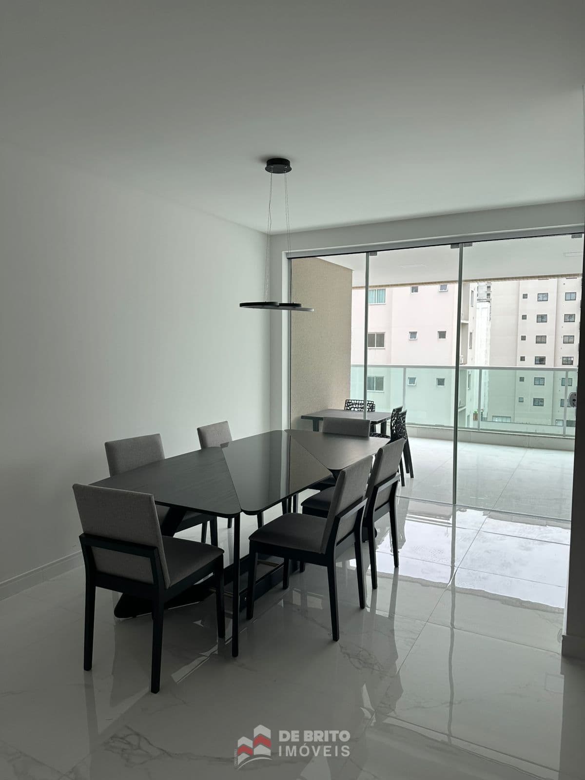 Apartamento Alto Padrão em Meia Praia, Itapema/SC