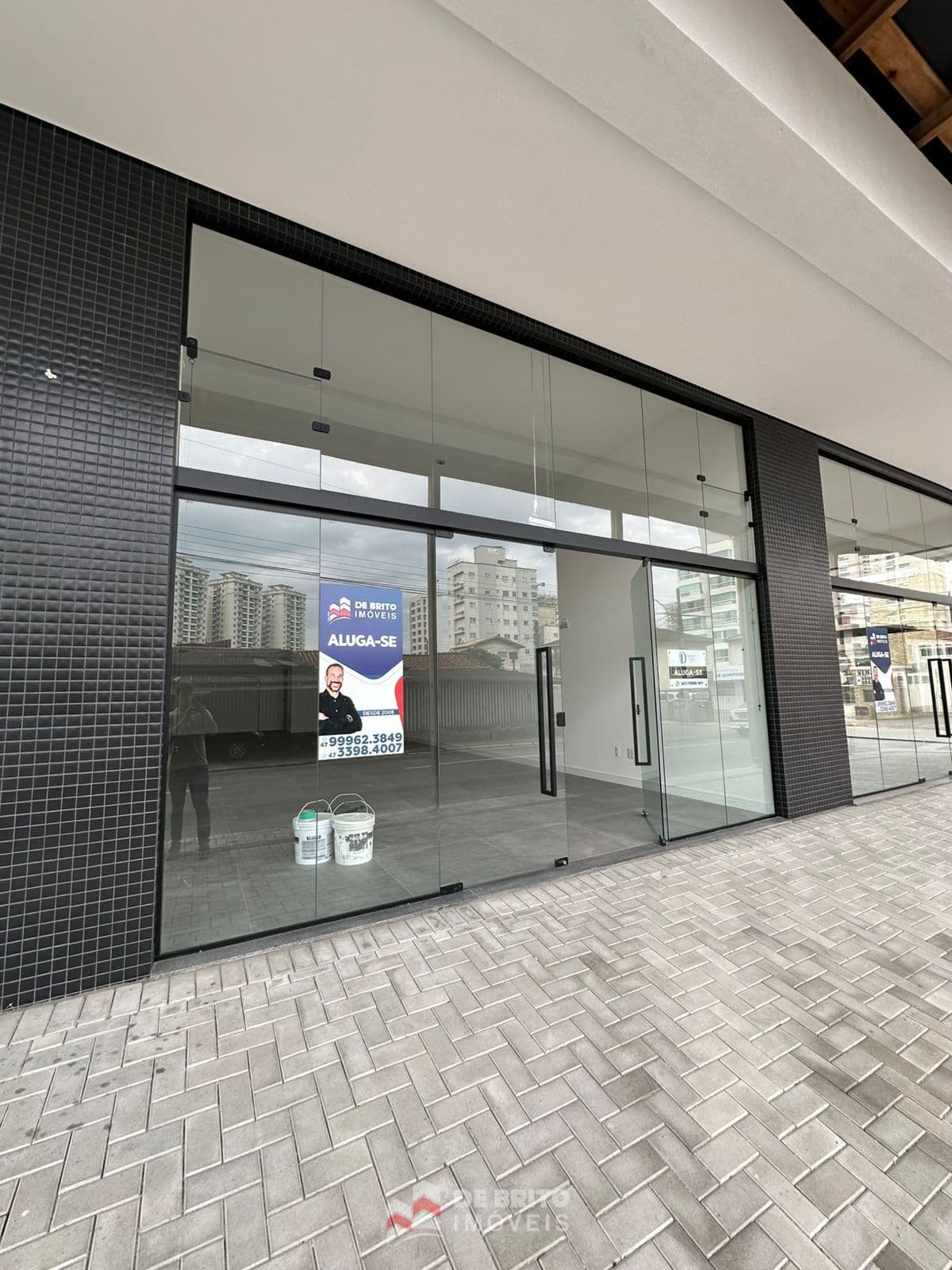 Sala Andar Comercial em Meia Praia, Itapema/SC