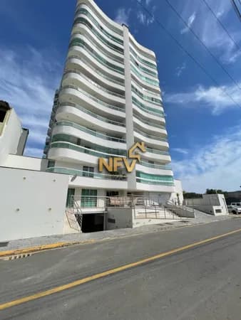 Apartamento Semi Mobiliado no Centro