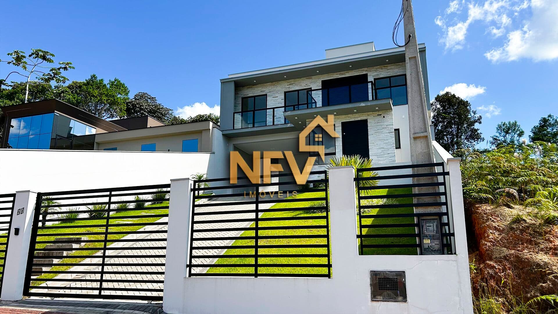 Casa em Brusque - Primeiro de Maio