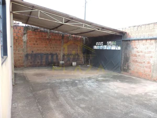 Imóvel estará disponível em 90 dias.