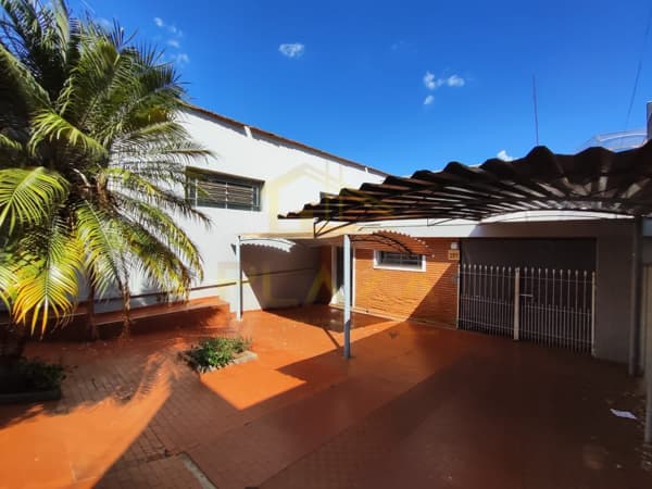 Casa em Bebedouro - Centro