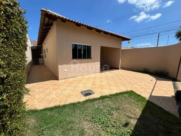 Casa com Piscina