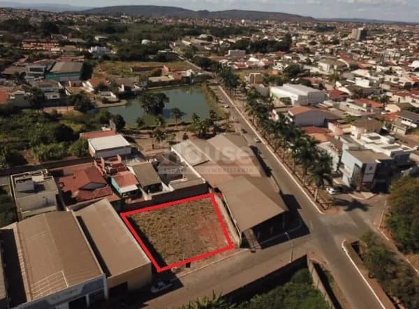 LOTES COMERCIAIS no Coração de Formosa/GO, com 672m².