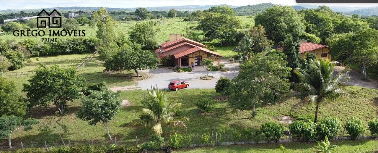 Casa à venda no Condomínio Morada Nobre