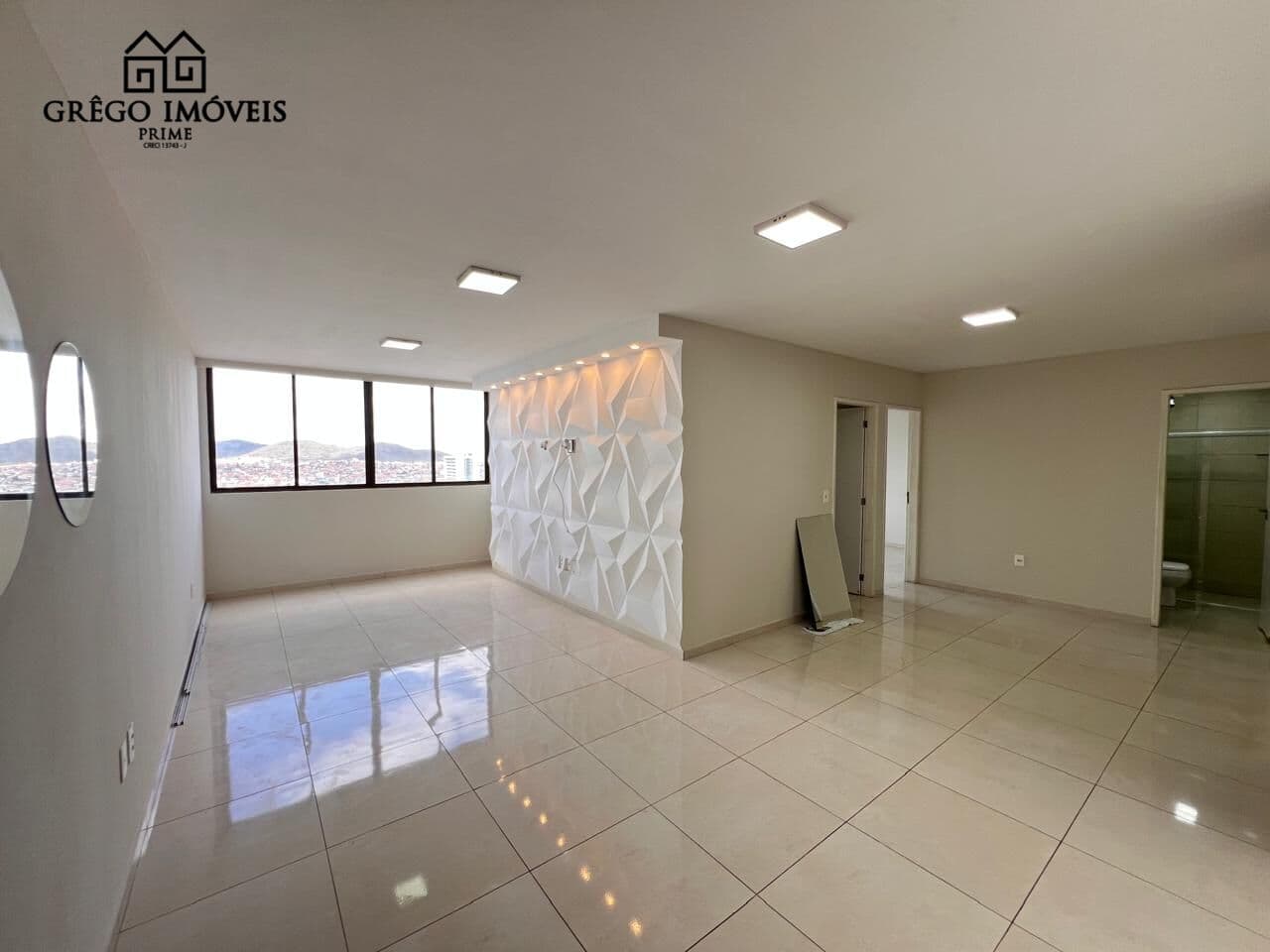 Apartamento à venda no Edifício Ariano Suassuna | Universitário