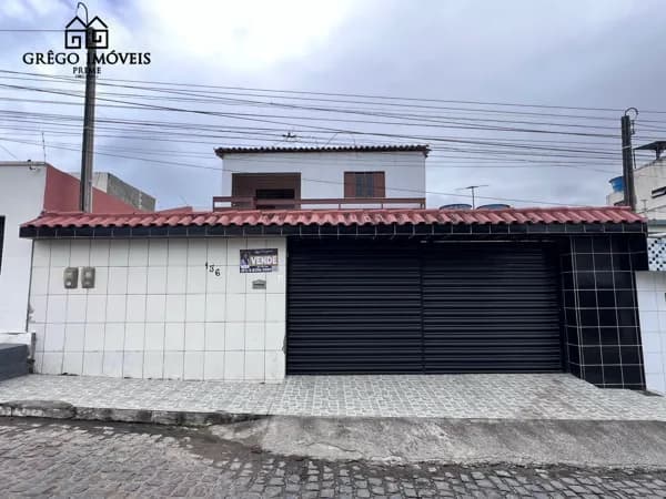 Casa à venda no bairro Boa Vista | Caruaru-PE