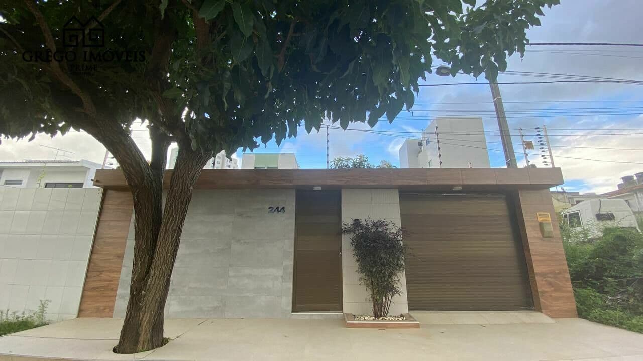 Casa à venda no Bairro Maurício de Nassau | Caruaru-PE