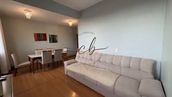 Apartamento 2 quartos no Camargos!