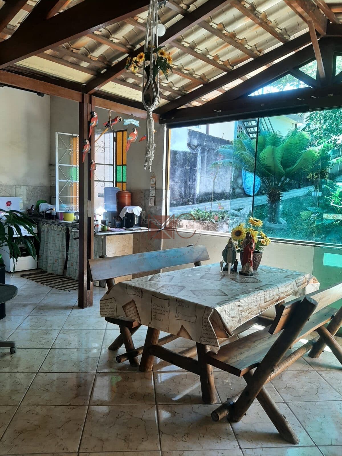 Casa em Divinópolis - Interlagos