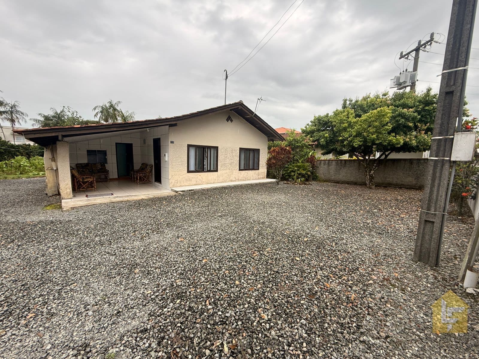 Casa no Rio bonito, terreno com 1.260m²