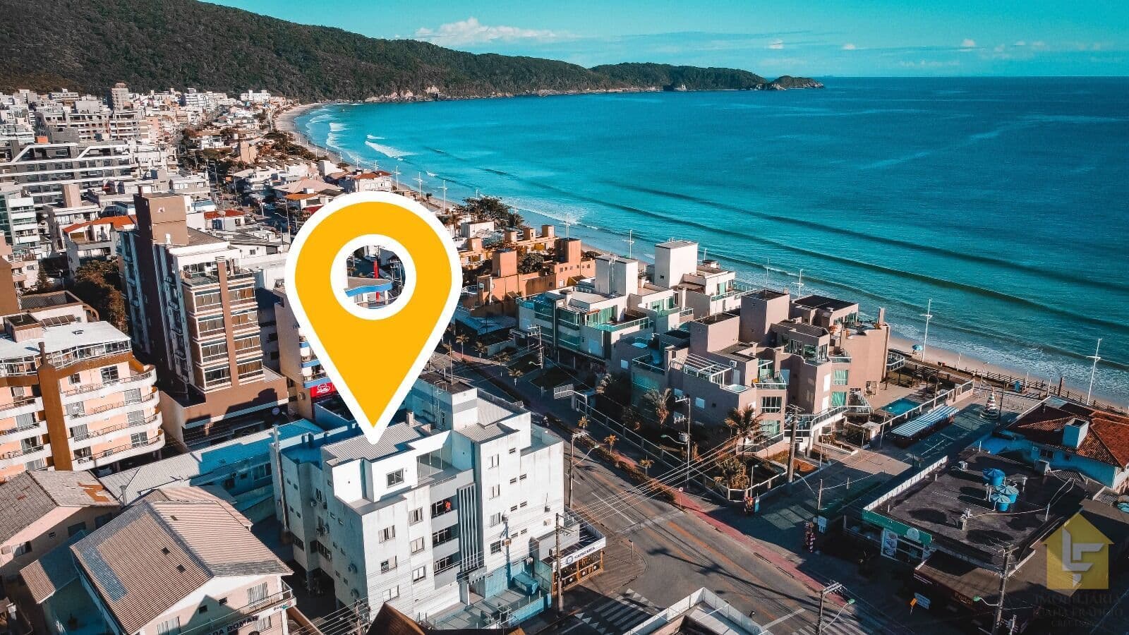 Cobertura Duplex Mobiliada com Vista Mar
