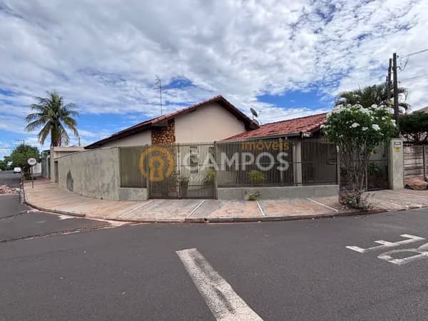 Casa em Vila Sanderson, Bebedouro/SP
