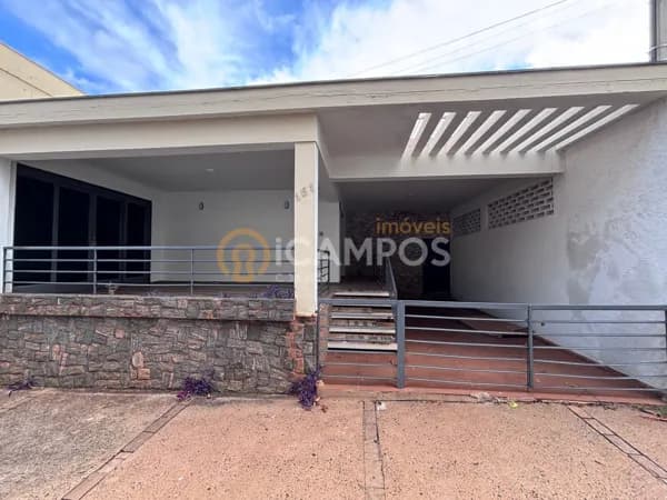 Casa em Bebedouro - Centro