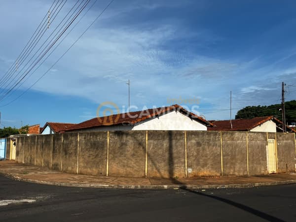 Casa em Bebedouro - Jardim Menino Deus II