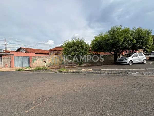 Casa em Bebedouro - Centro