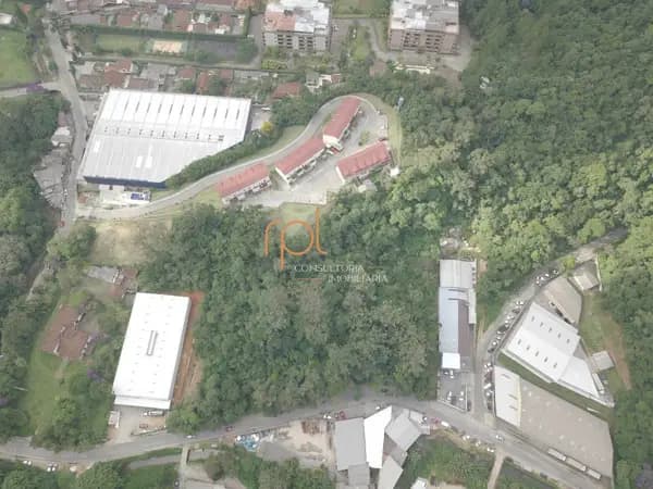 Lote/Terreno em Petrópolis - Bingen