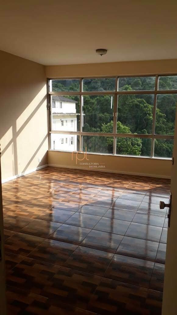 Apartamento em Petrópolis - Centro