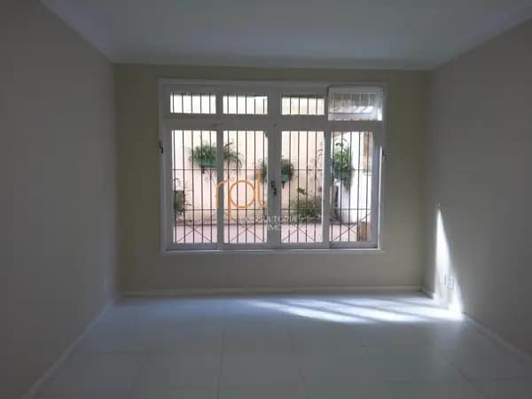 Apartamento em Petrópolis - Centro