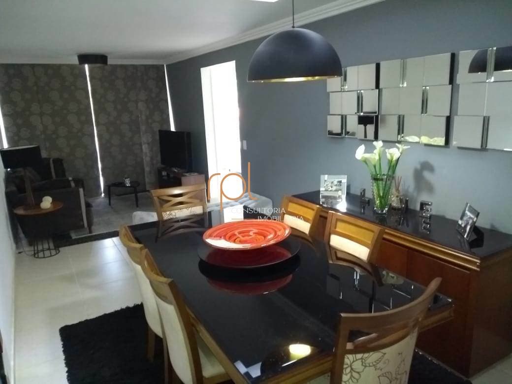 Apartamento em Petrópolis - Corrêas