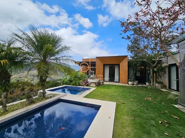 Casa em Petrópolis - Itaipava