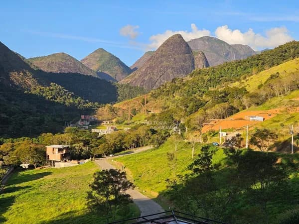 Lote/Terreno em Petrópolis - Corrêas