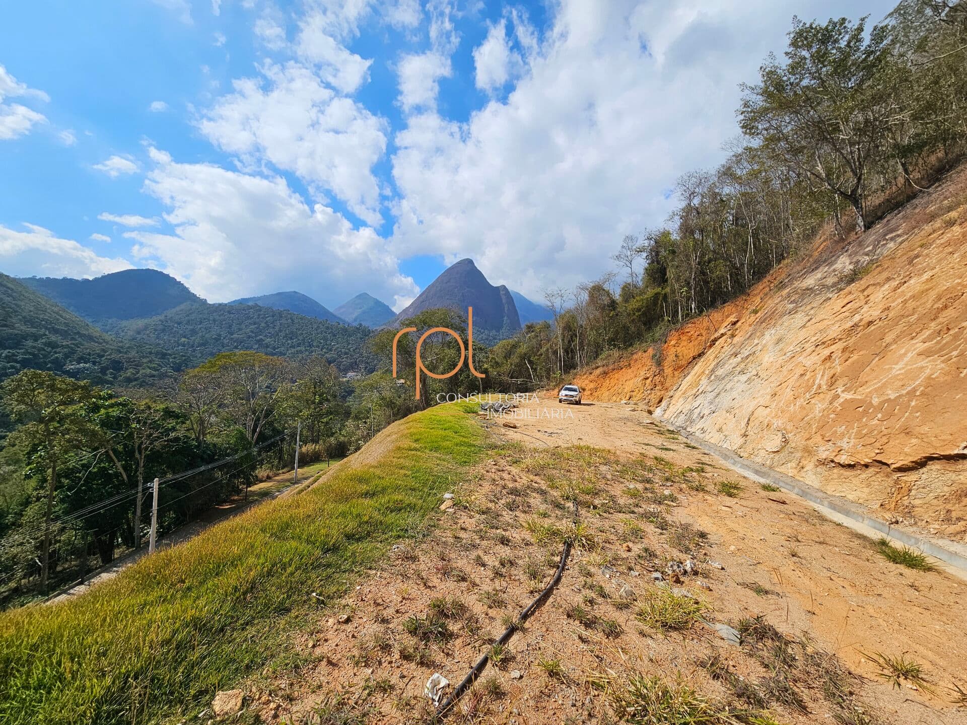 Lote/Terreno em Petrópolis - Corrêas