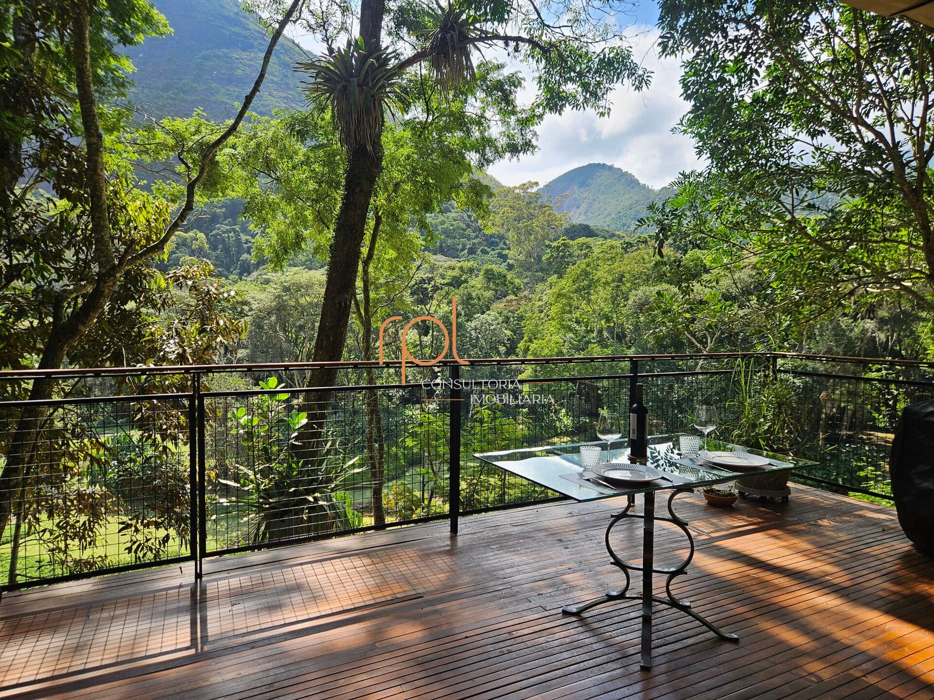 Casa em Petrópolis - Corrêas