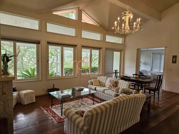 Casa de Condomínio em Petrópolis - Pedro do Rio